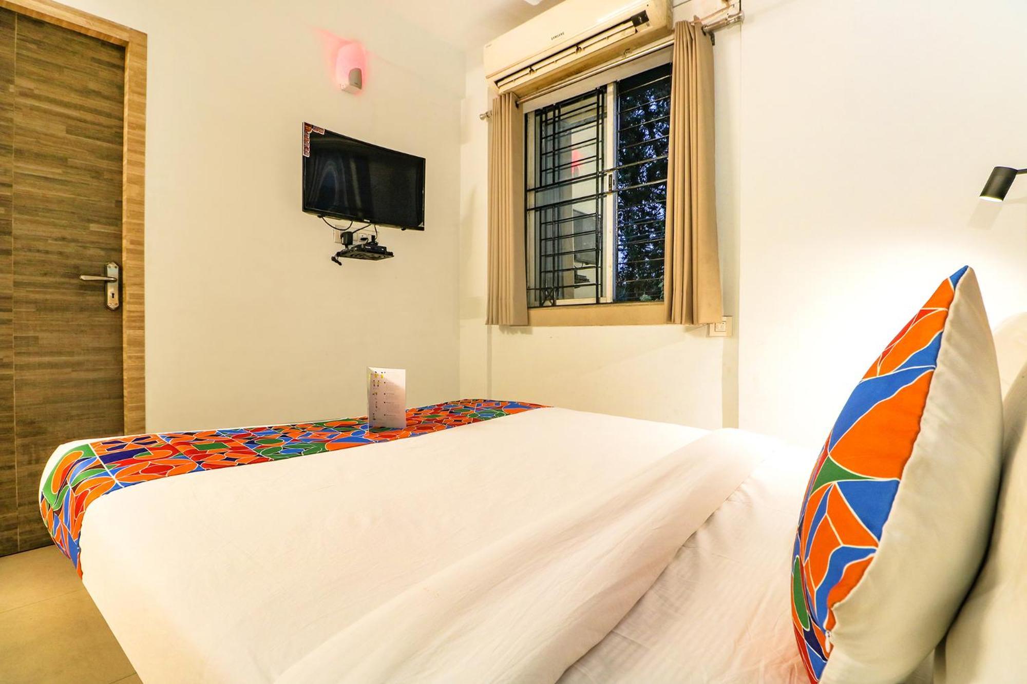 Fabhotel Azure Sky - Nr Ruby Hospital Jādabpur Exterior foto